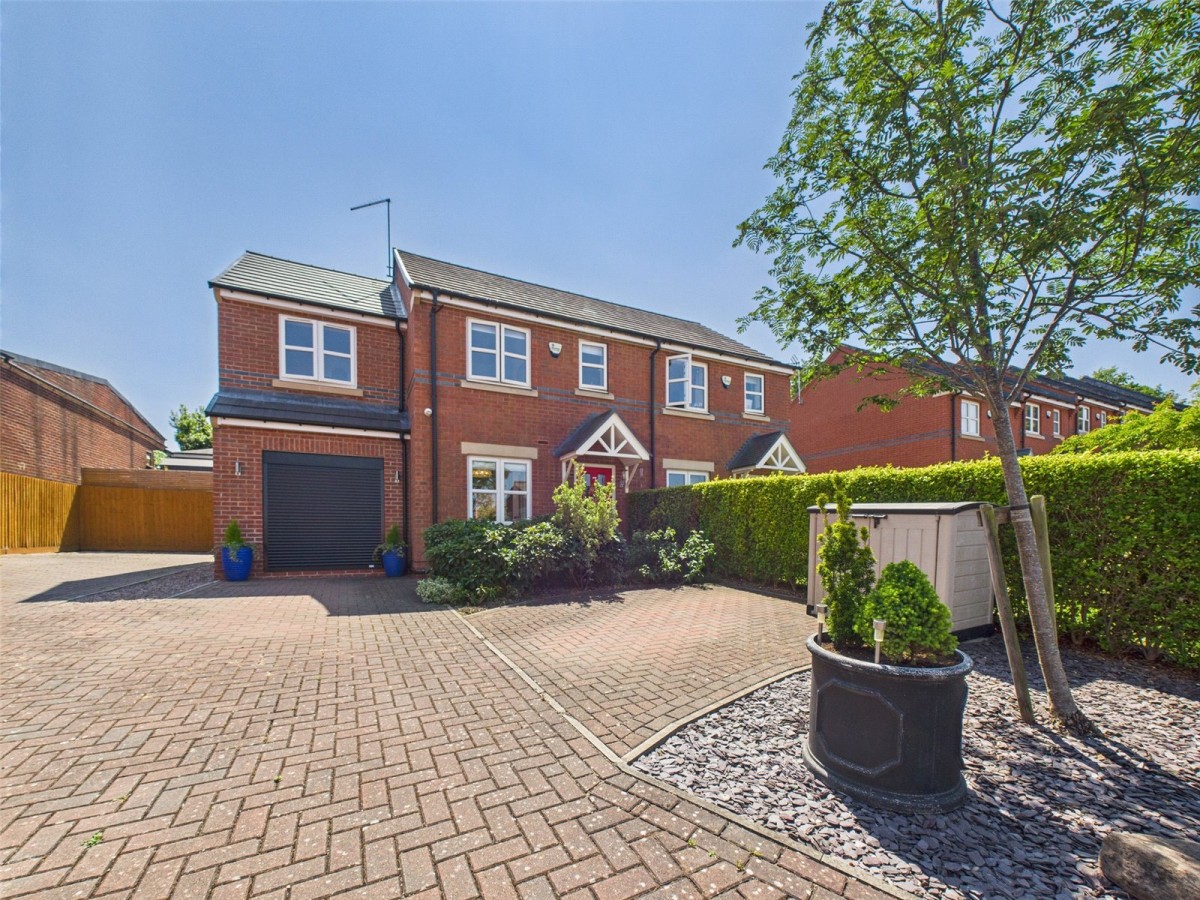Heanor, Derbyshire