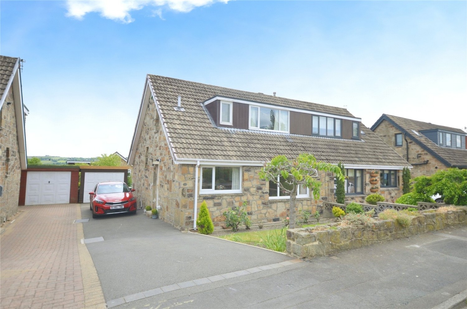 Mirfield, West Yorkshire