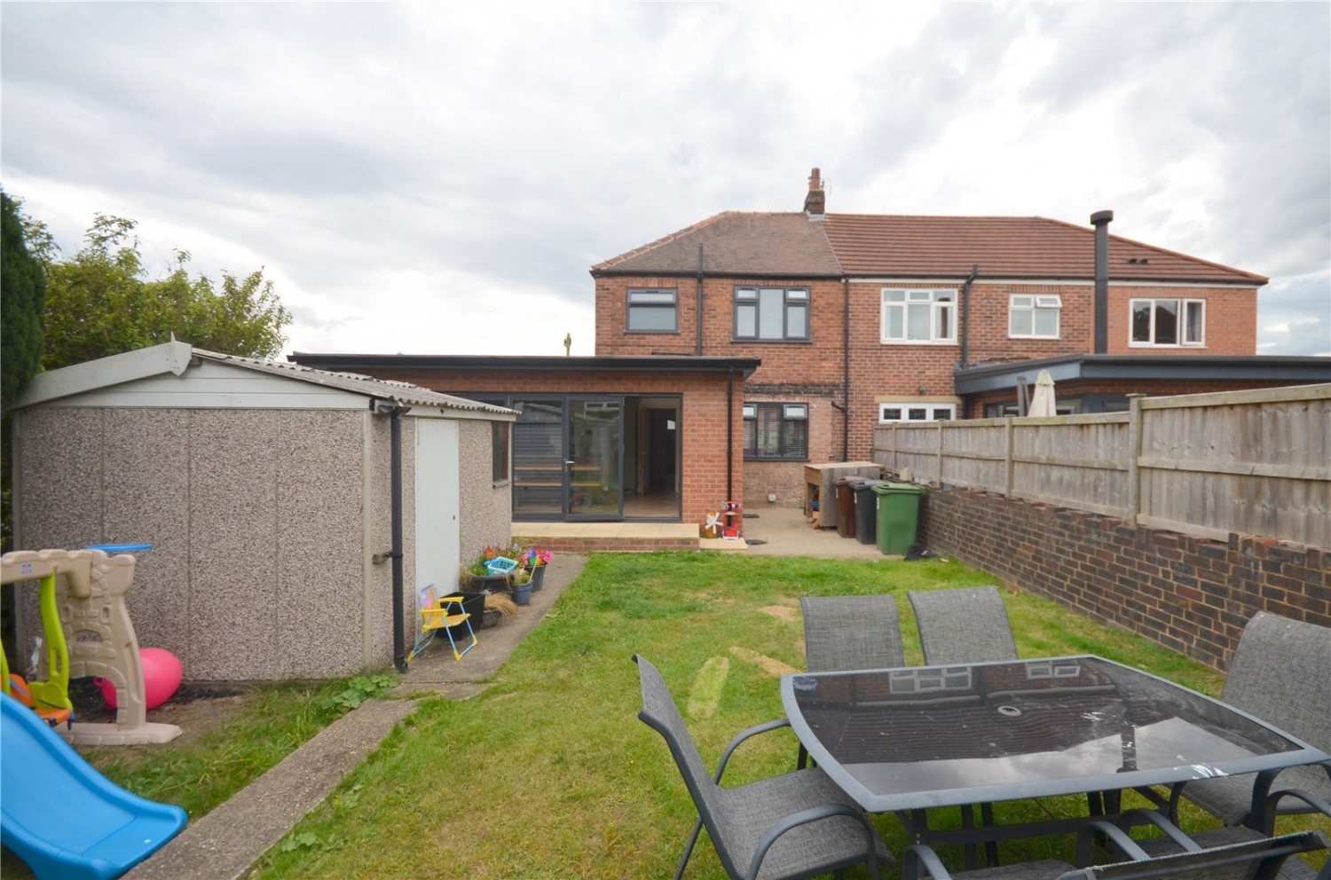 Mirfield, West Yorkshire