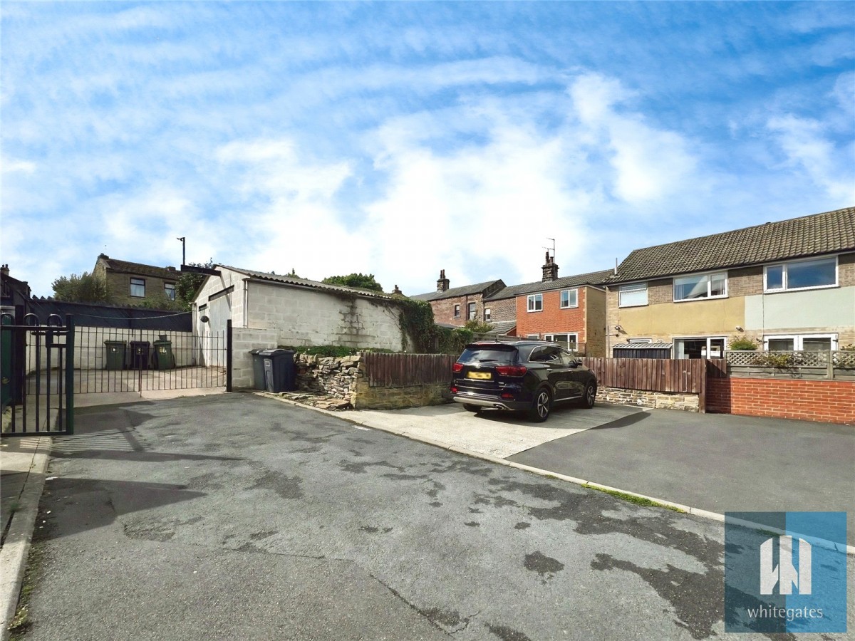 Mirfield, West Yorkshire
