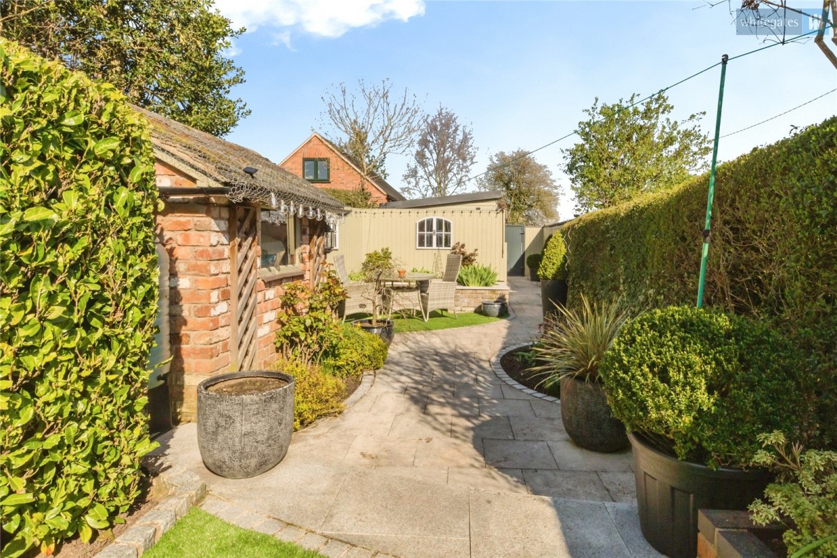 Wybunbury, Nantwich, Cheshire