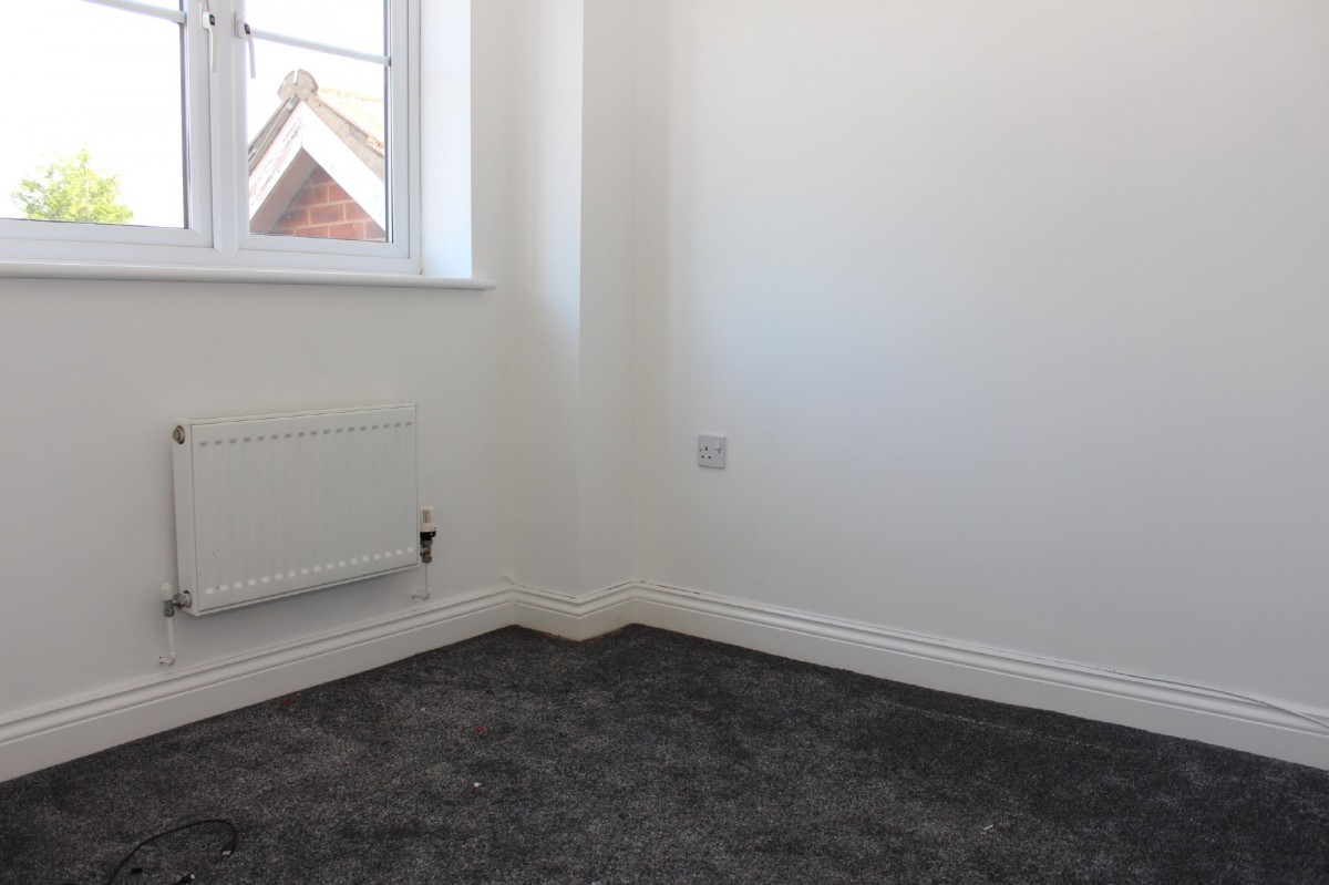 Bristol Close, Newark, Notts