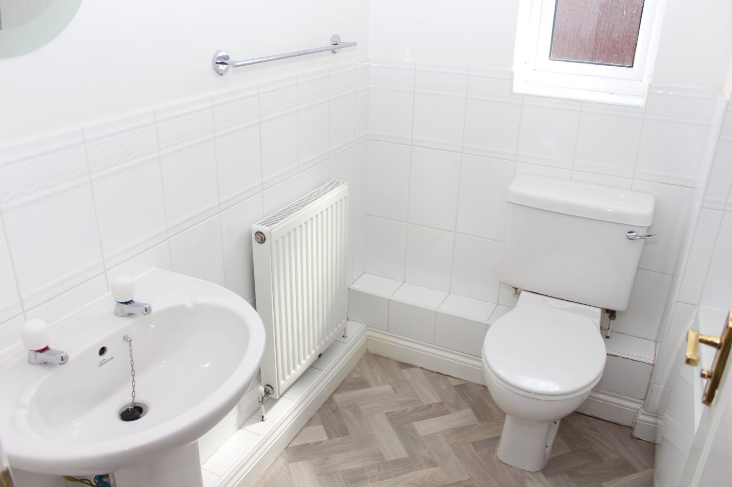 Bristol Close, Newark, Notts