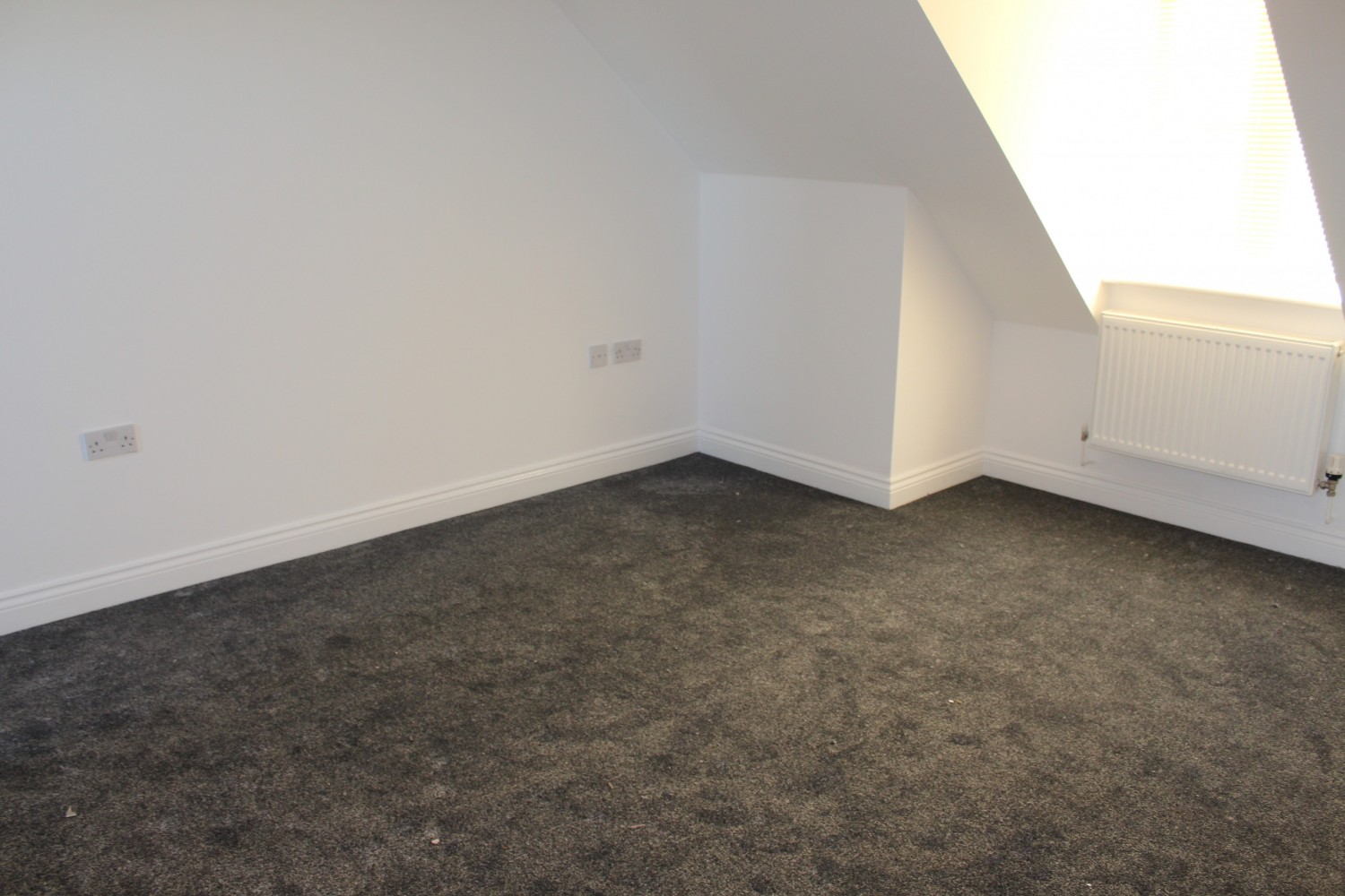 Bristol Close, Newark, Notts