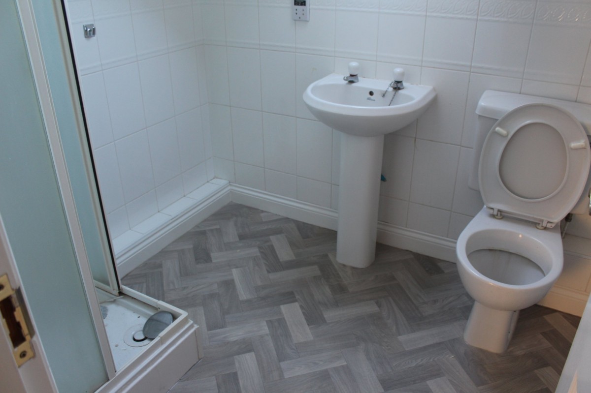 Bristol Close, Newark, Notts