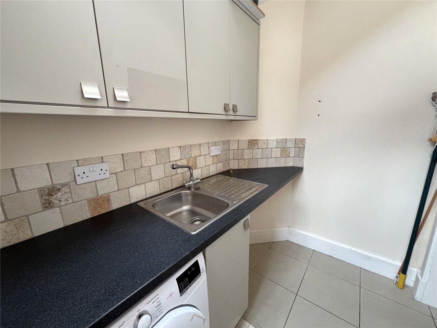 Chapel Lane, Bathley,Newark, Notts