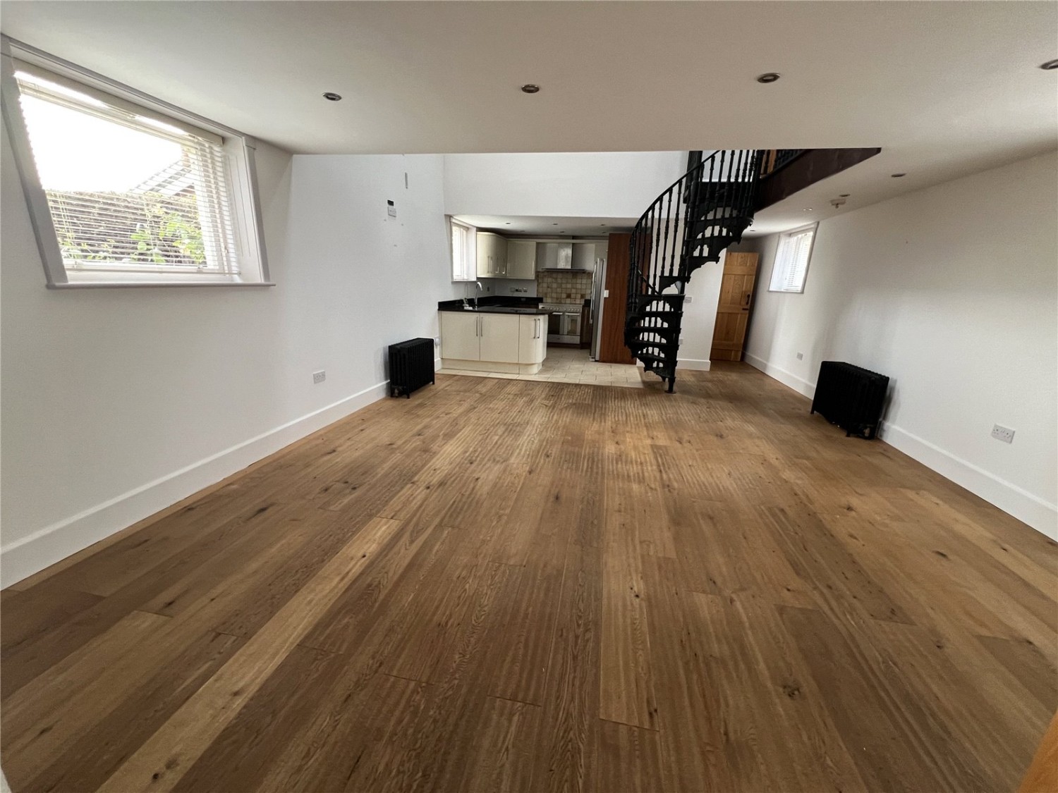 Chapel Lane, Bathley,Newark, Notts