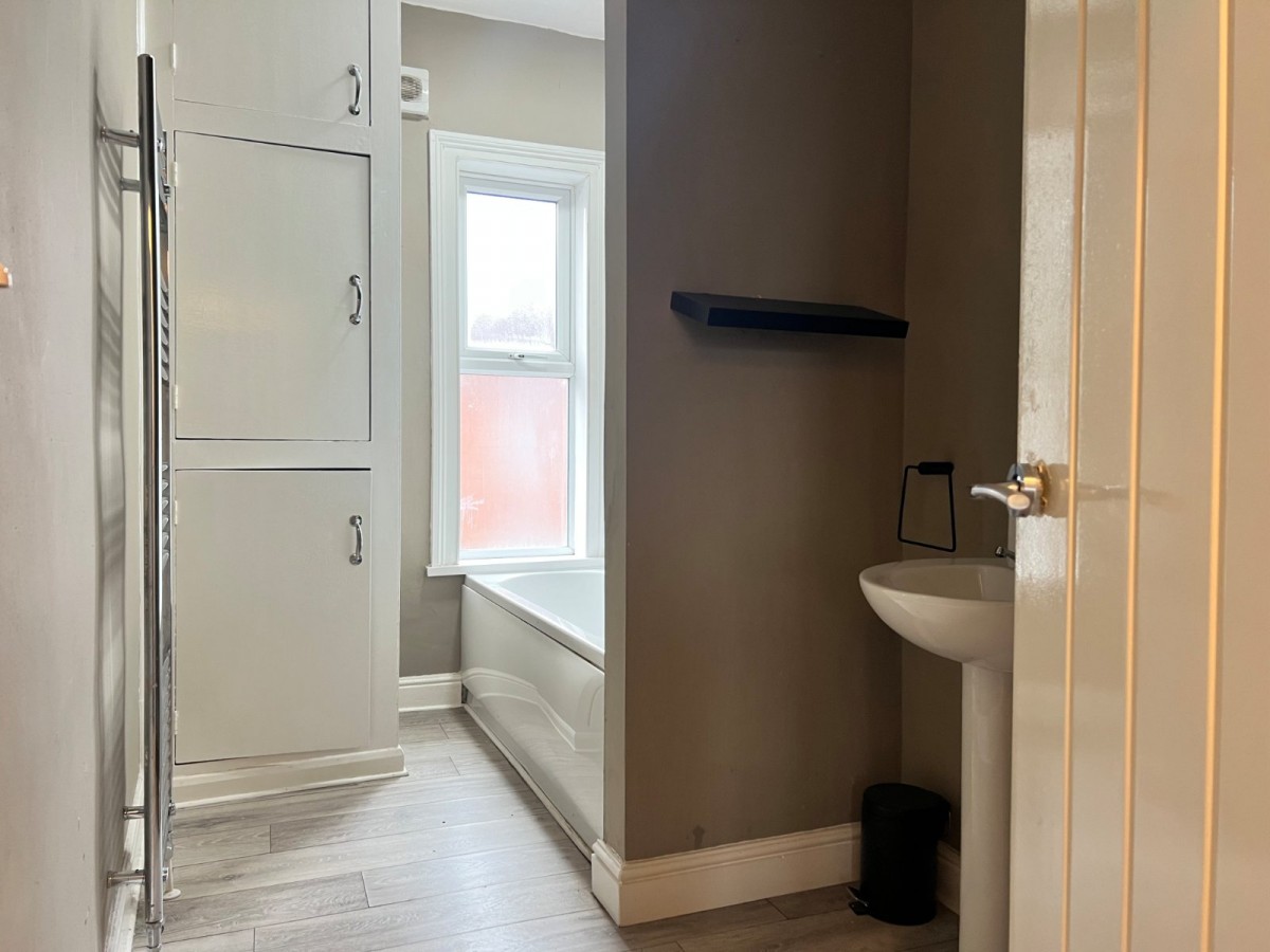 Wood Street, Newark, Notts