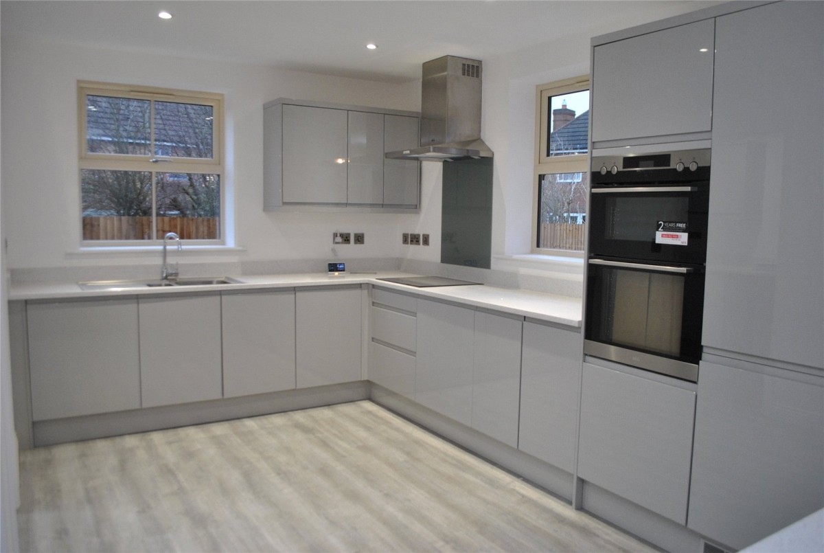 Hutchinson Road, Newark, Notts