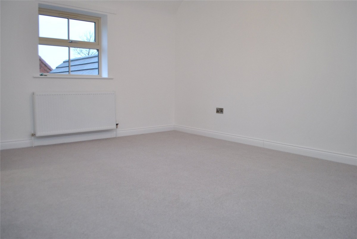 Hutchinson Road, Newark, Notts