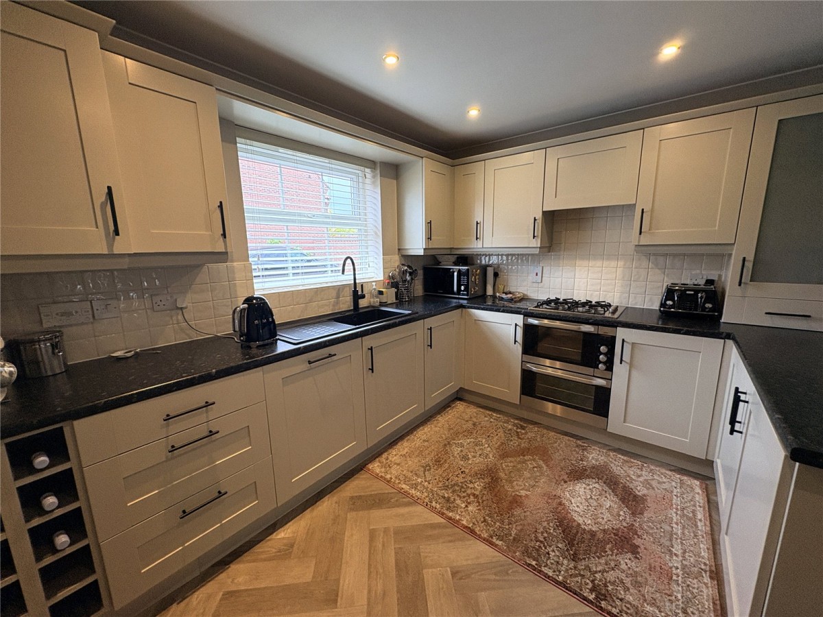 Fernwood, Newark, Nottinghamshire