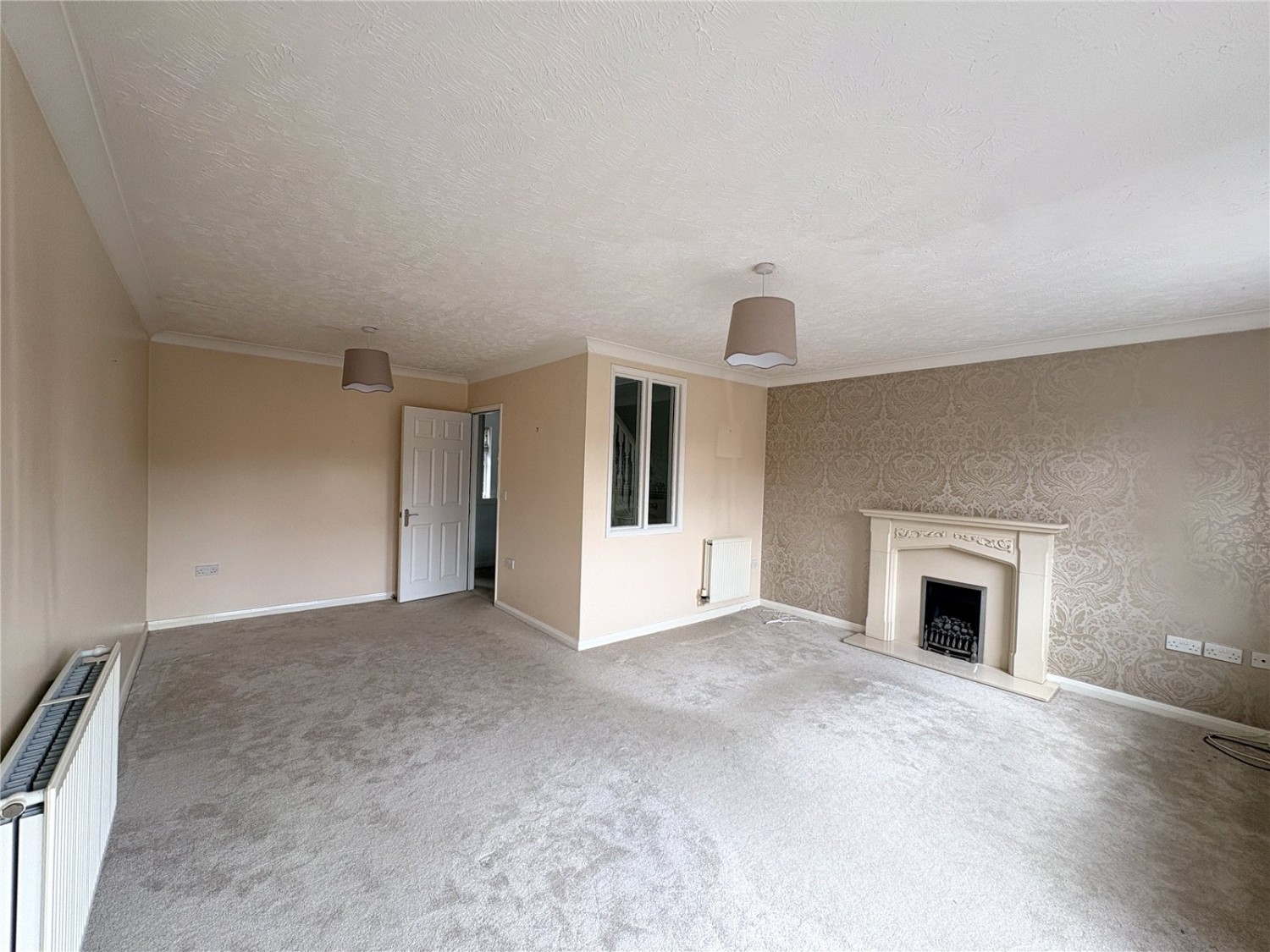 Fernwood, Newark, Nottinghamshire