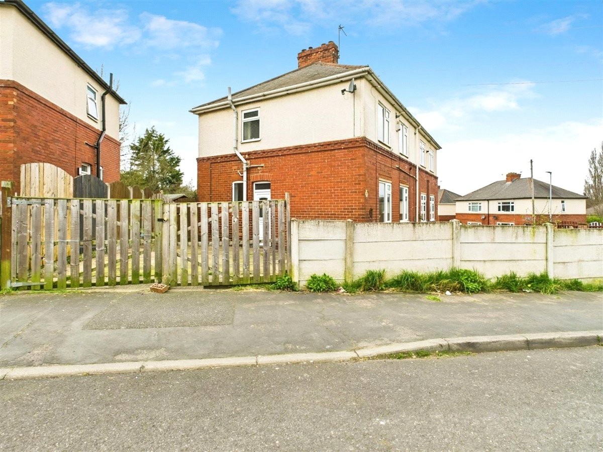South Elmsall, Pontefract