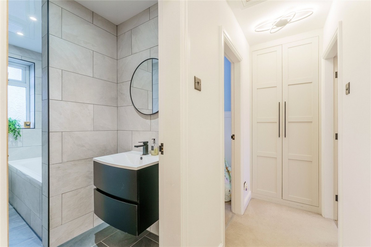 South Elmsall, Pontefract