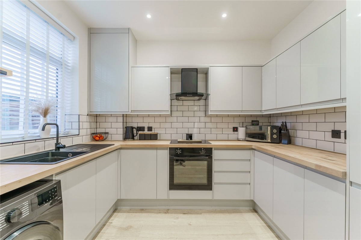 South Elmsall, Pontefract