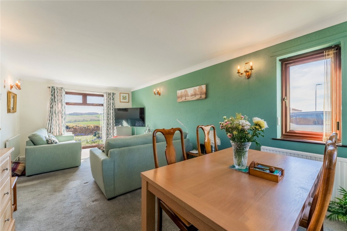 South Elmsall, Pontefract