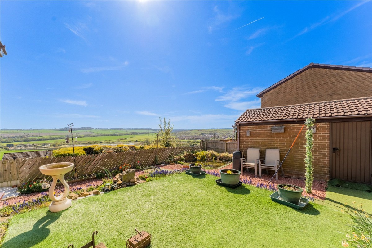 South Elmsall, Pontefract