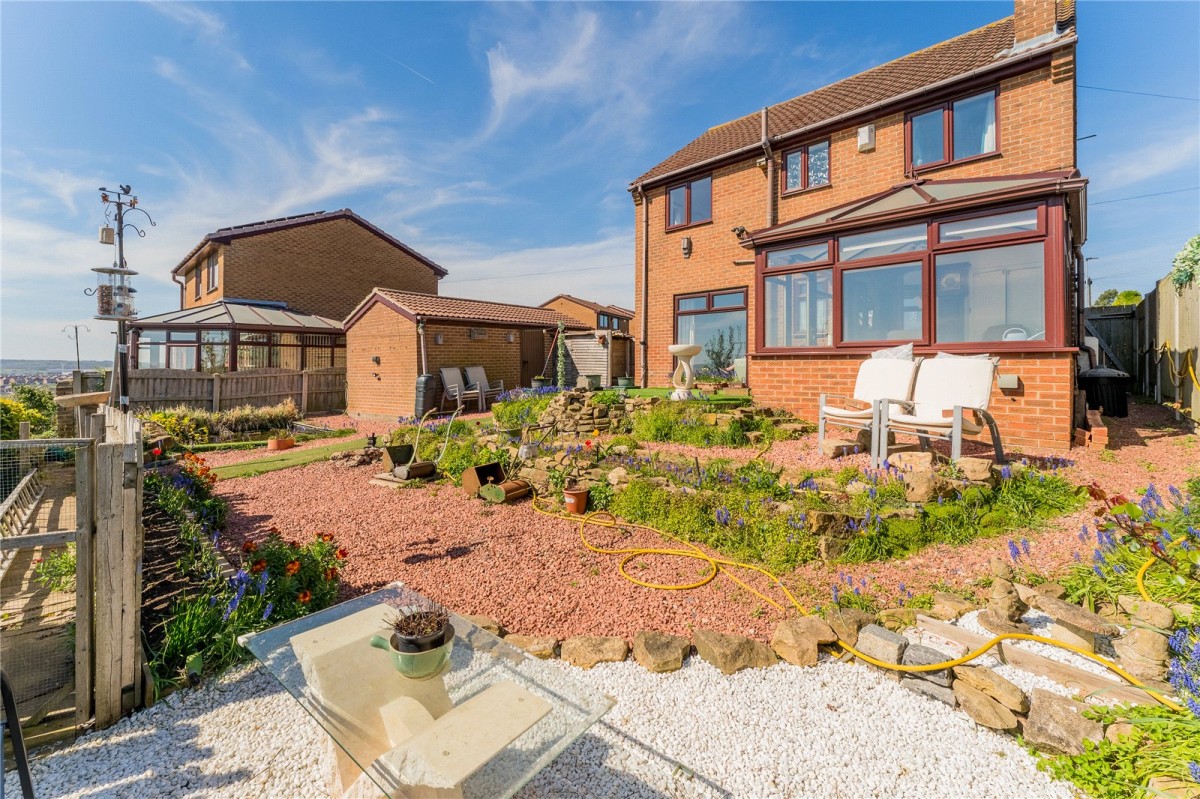 South Elmsall, Pontefract