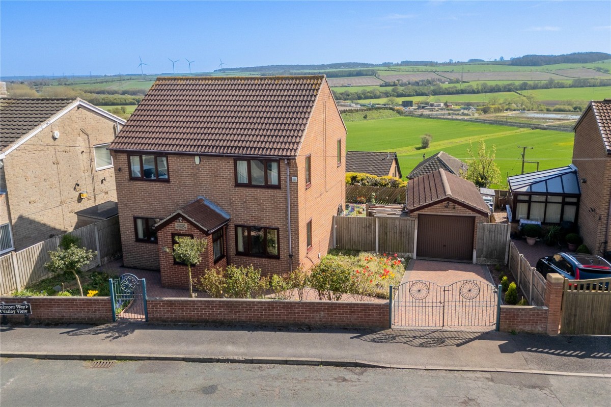 South Elmsall, Pontefract