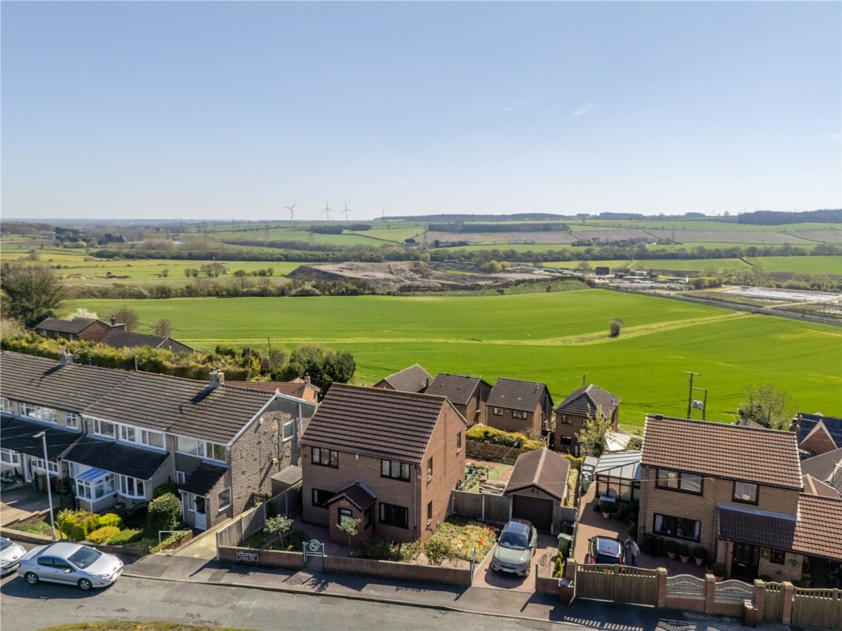 South Elmsall, Pontefract