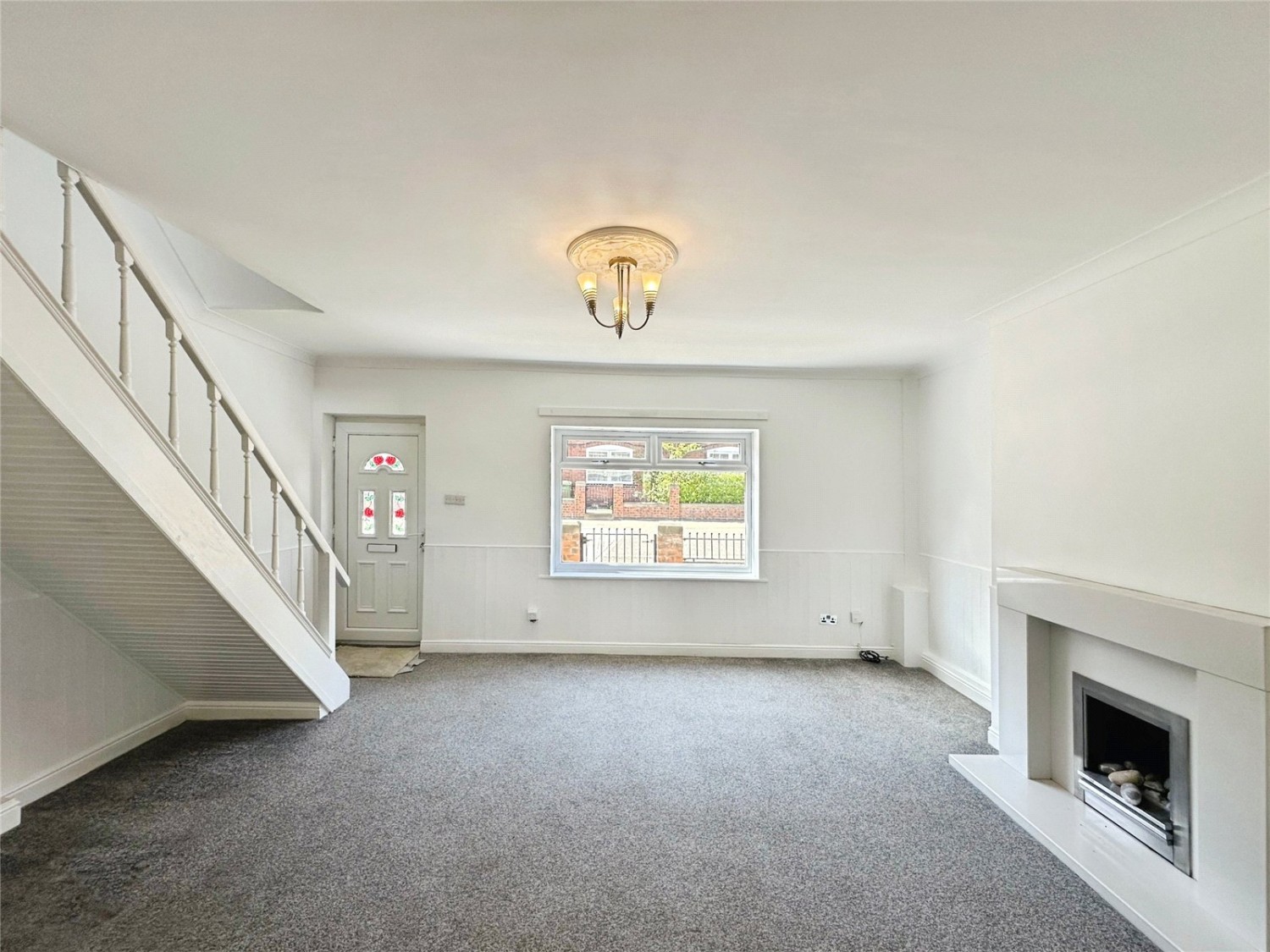 South Elmsall, Pontefract