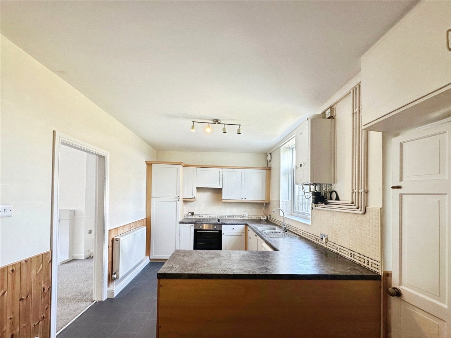 South Elmsall, Pontefract