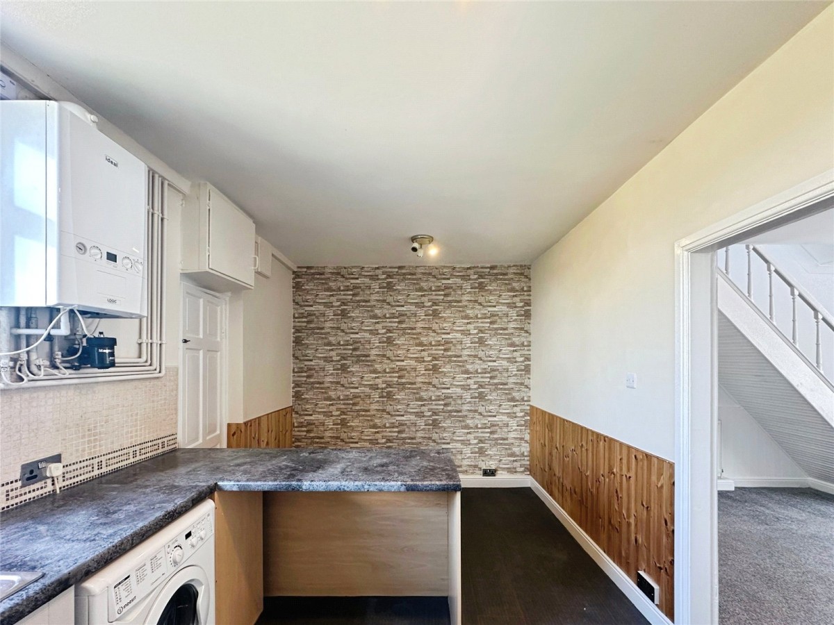South Elmsall, Pontefract