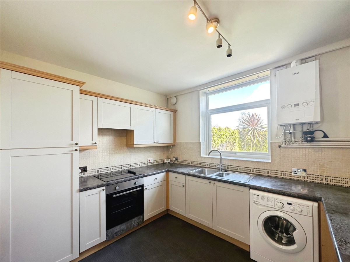 South Elmsall, Pontefract