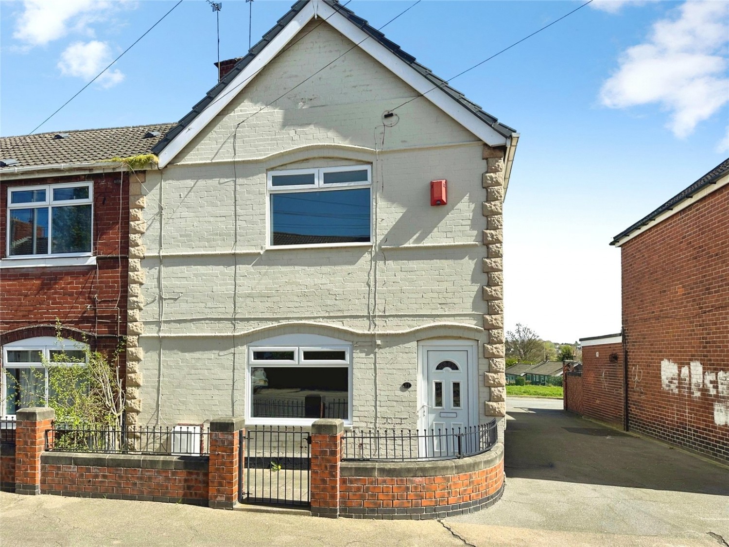 South Elmsall, Pontefract