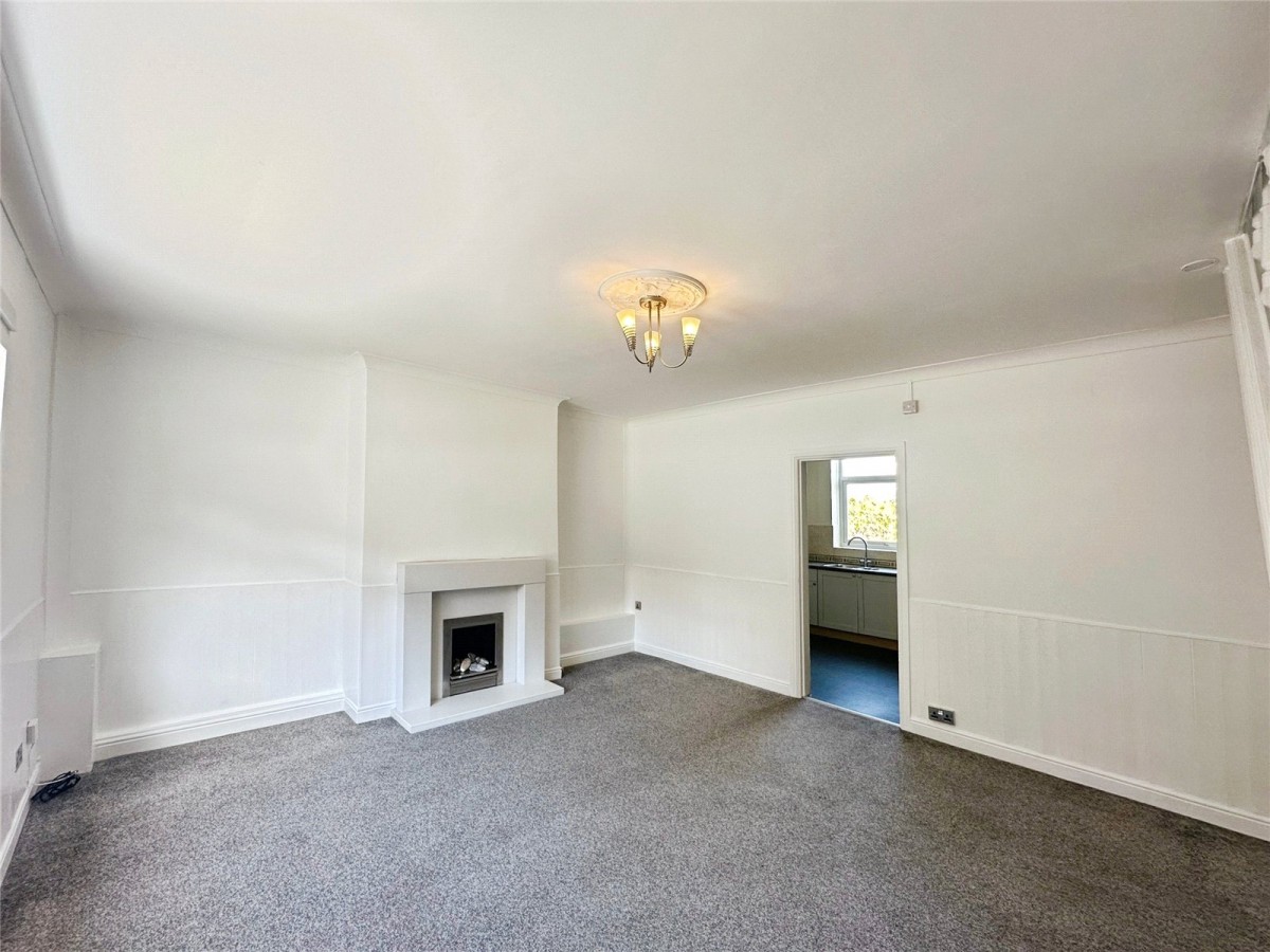 South Elmsall, Pontefract