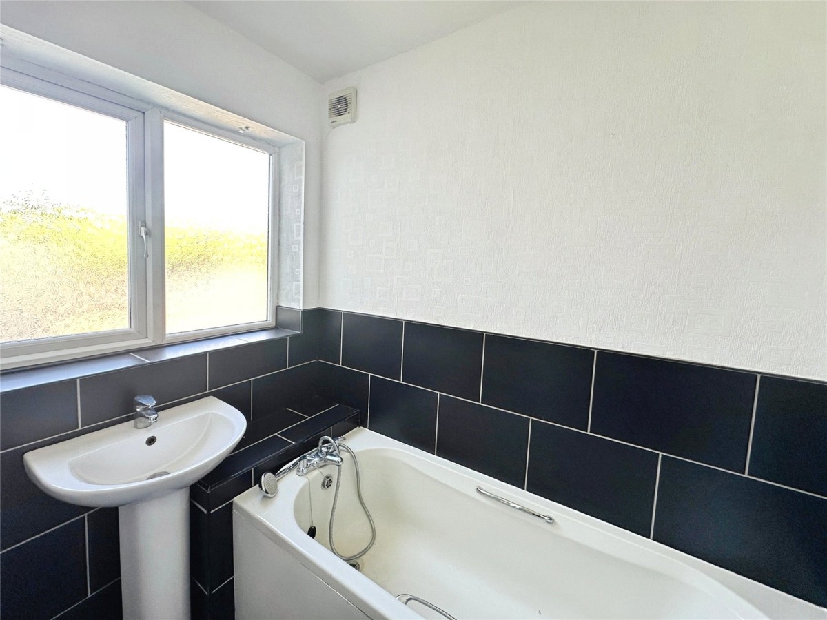South Elmsall, Pontefract