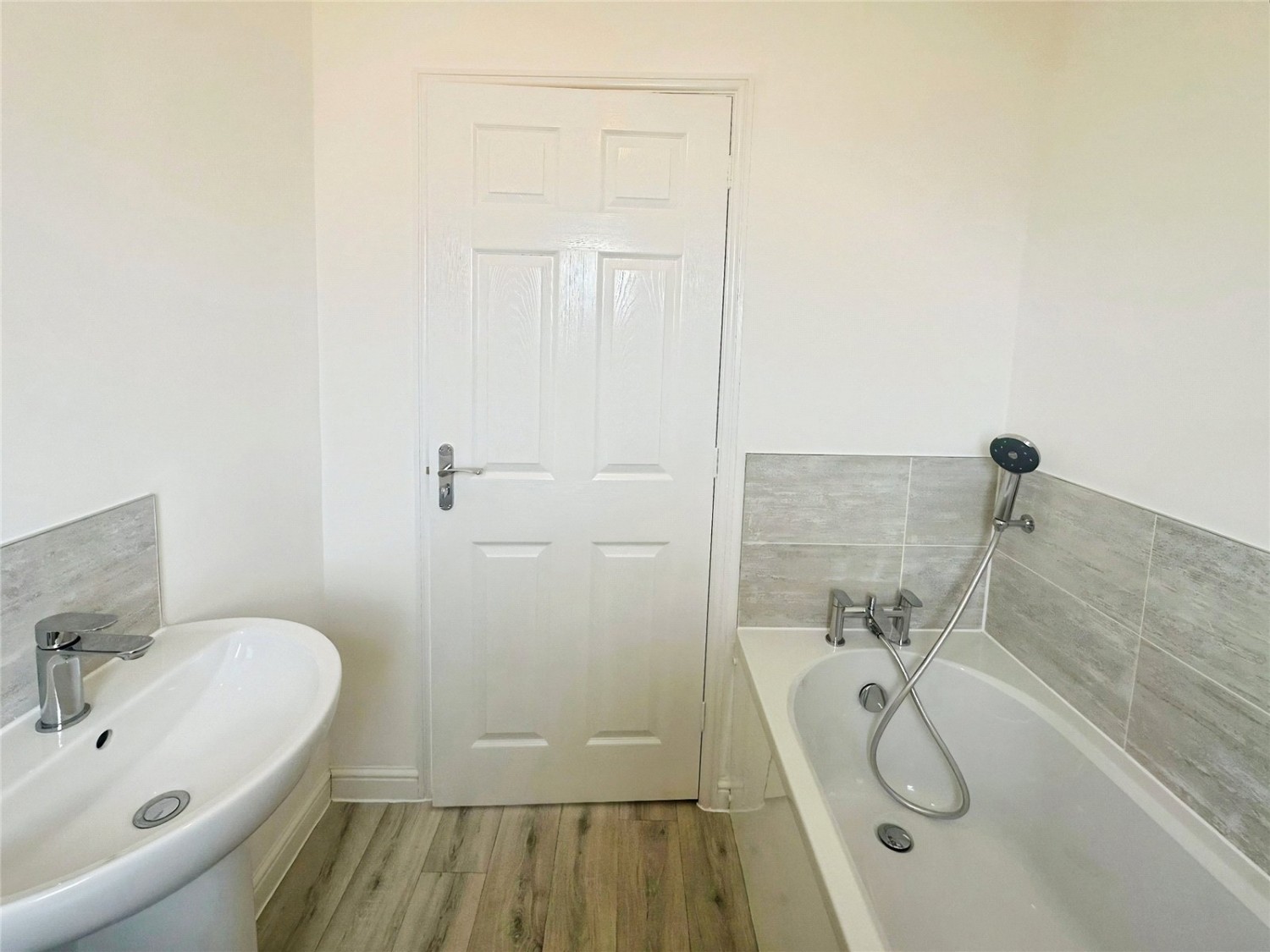 South Elmsall, Pontefract