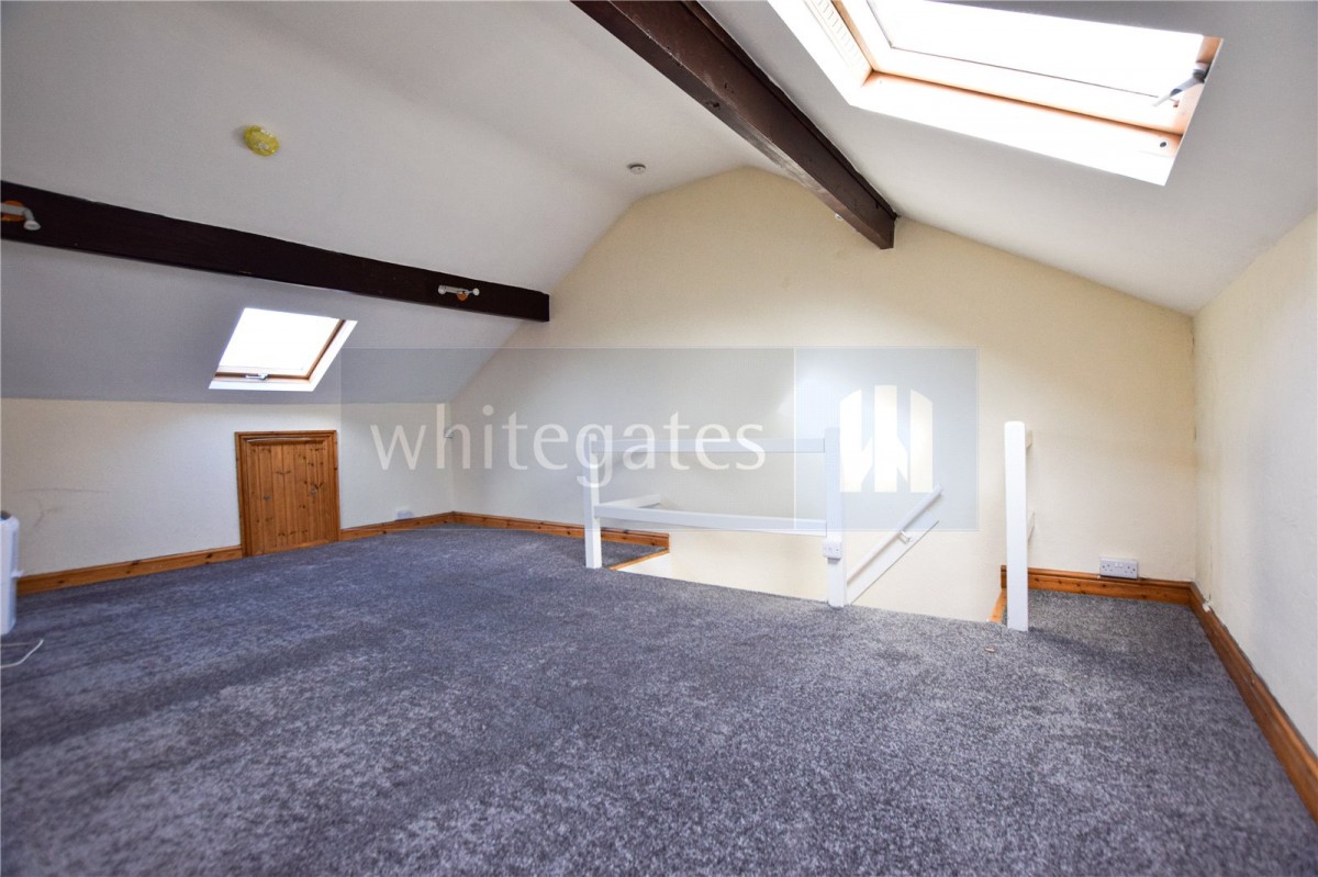 Belle Isle, Leeds, West Yorkshire