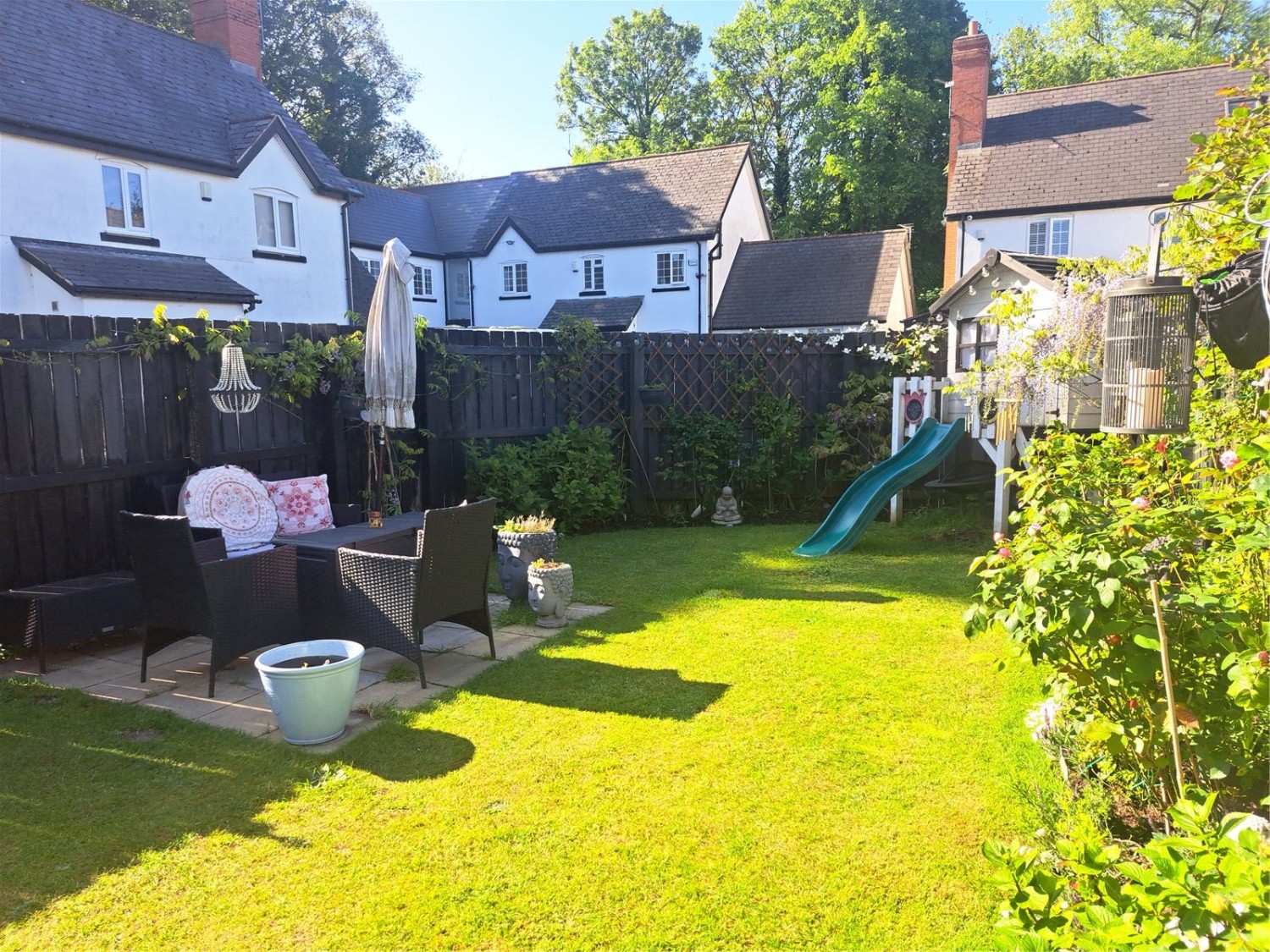 Hale Village, Liverpool, Cheshire