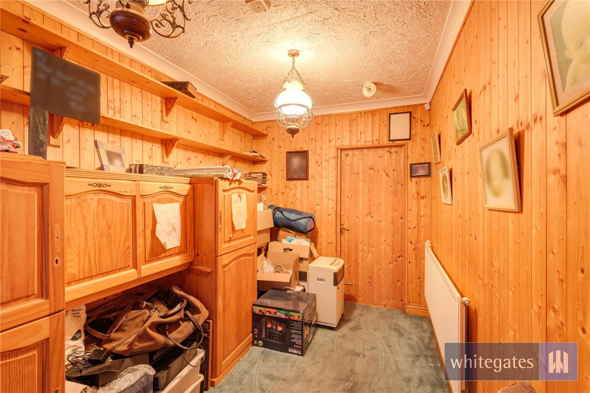 Hale Village, Liverpool, Cheshire