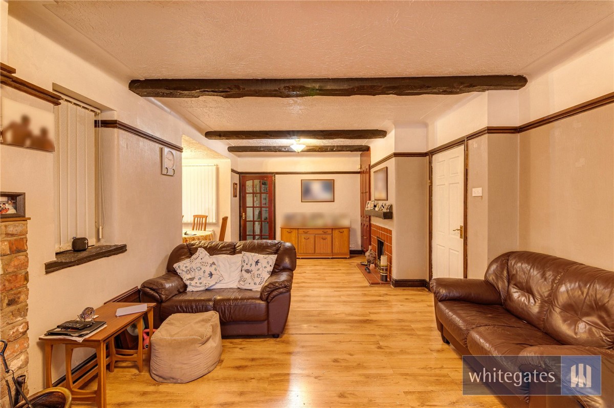 Hale Village, Liverpool, Cheshire