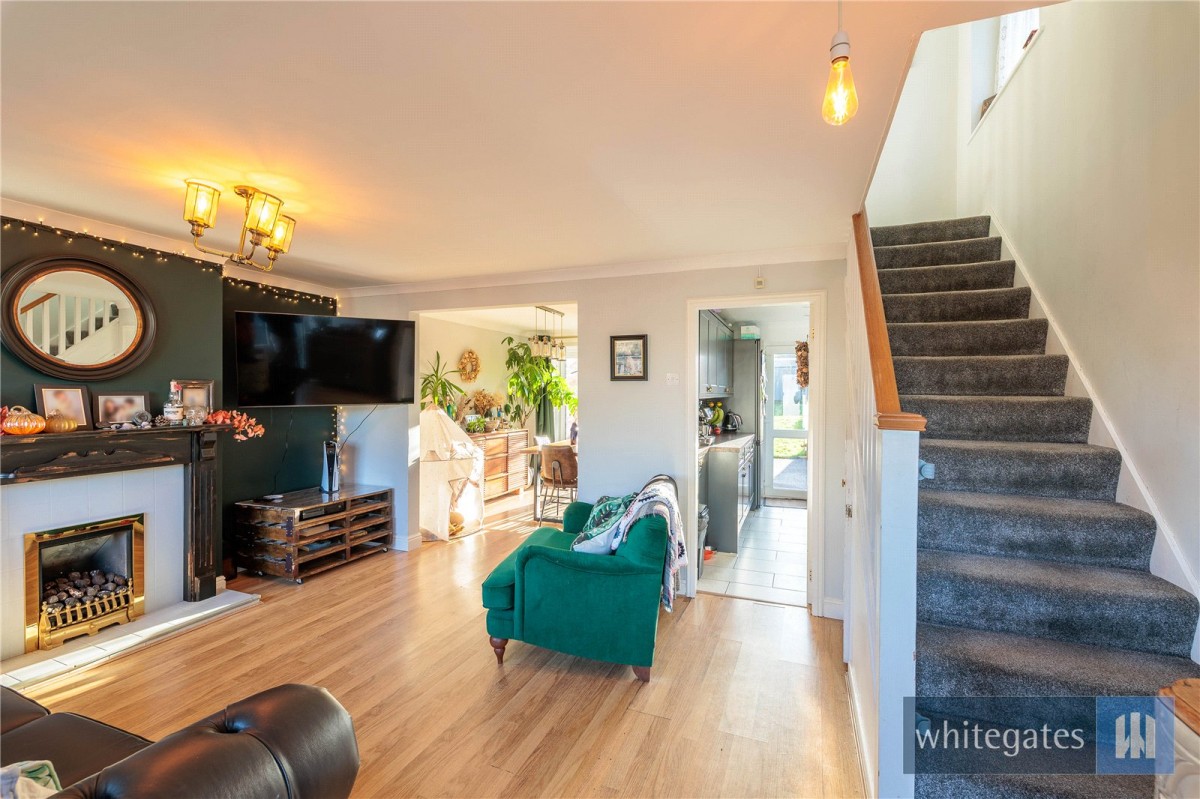 Hale Village, Liverpool, Cheshire