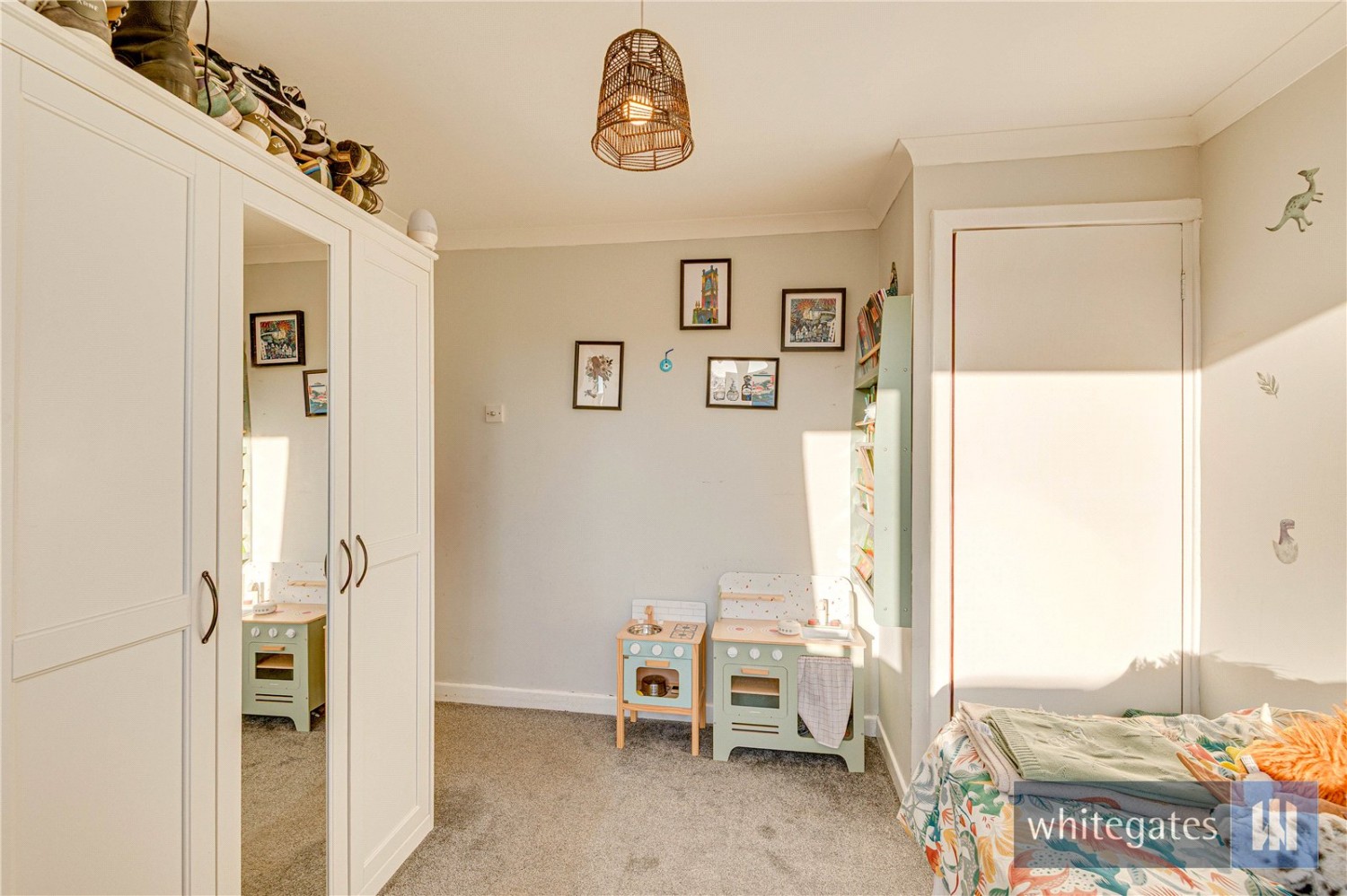 Hale Village, Liverpool, Cheshire