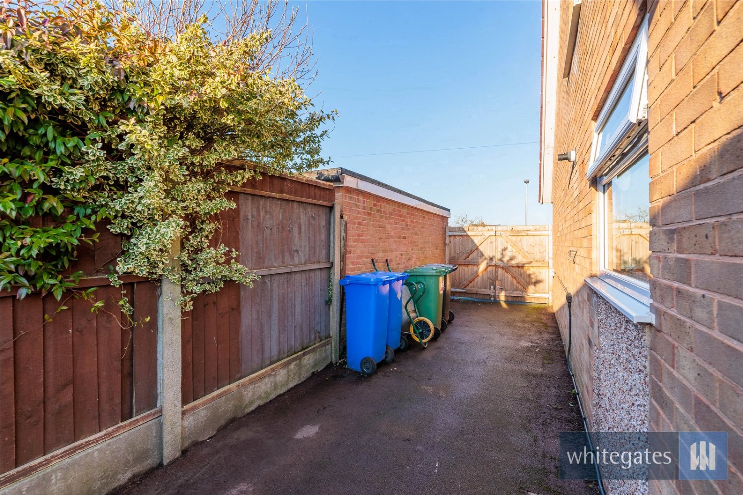 Hale Village, Liverpool, Cheshire