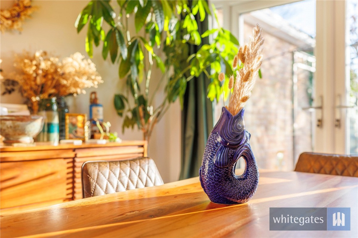 Hale Village, Liverpool, Cheshire