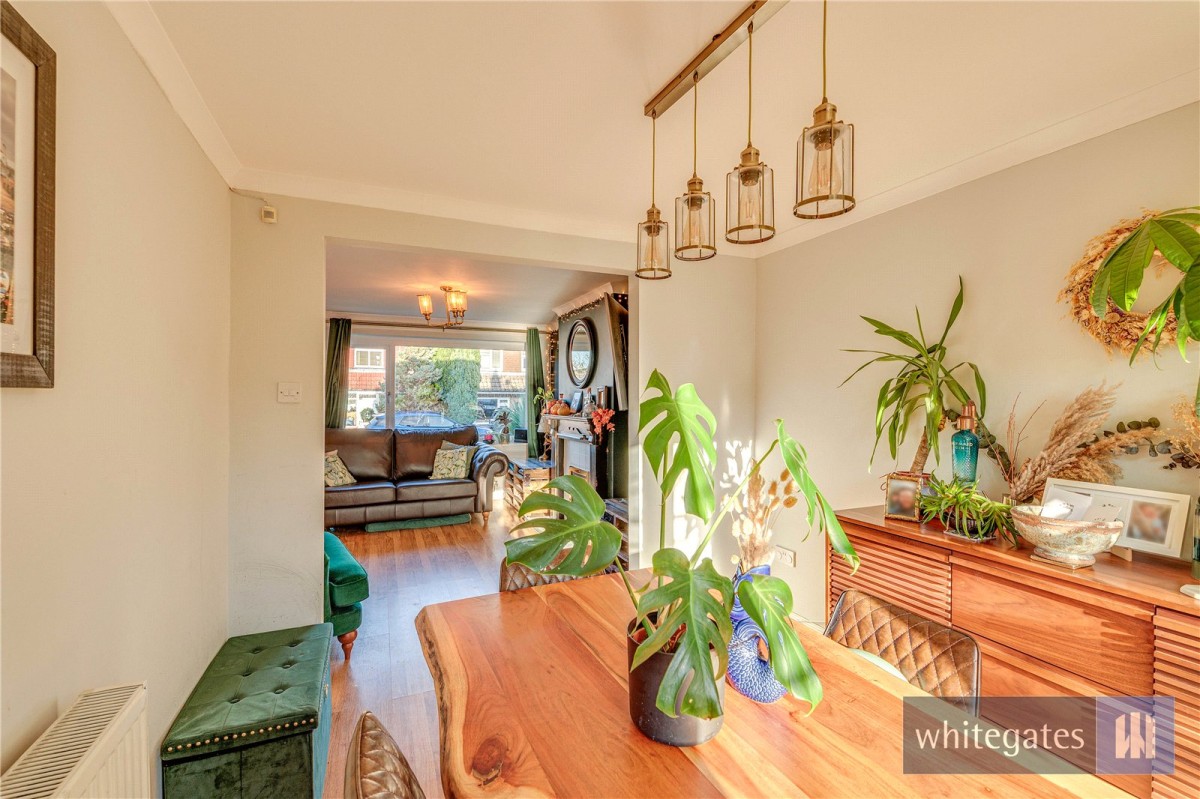 Hale Village, Liverpool, Cheshire