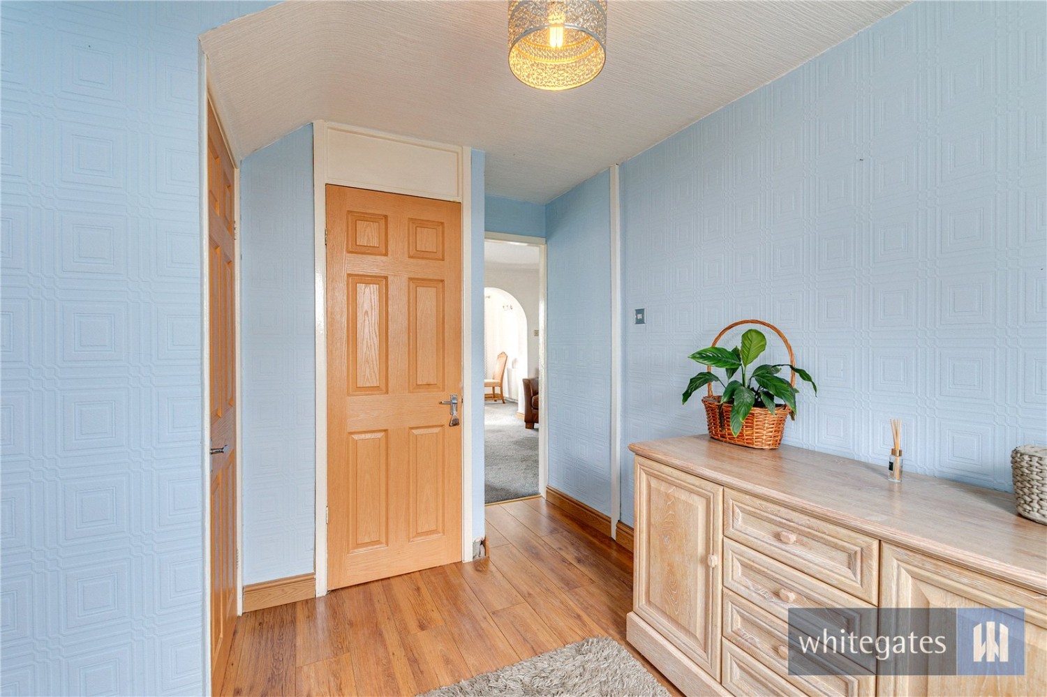 Hale Village, Liverpool, Cheshire