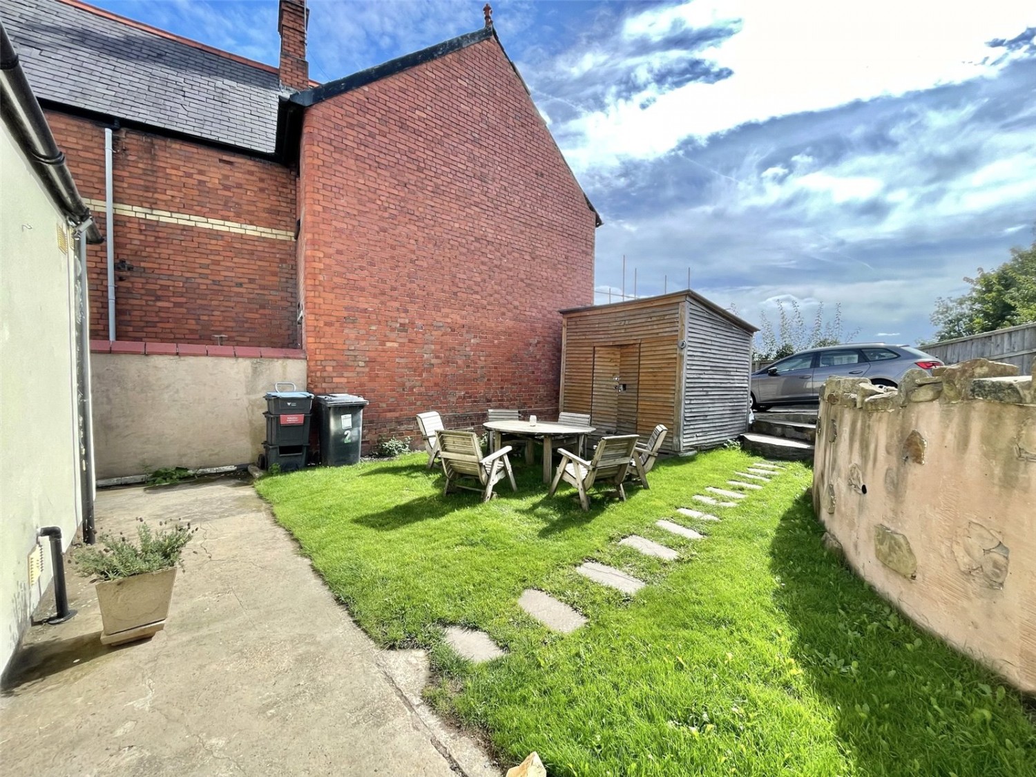 Johnstown, Wrexham