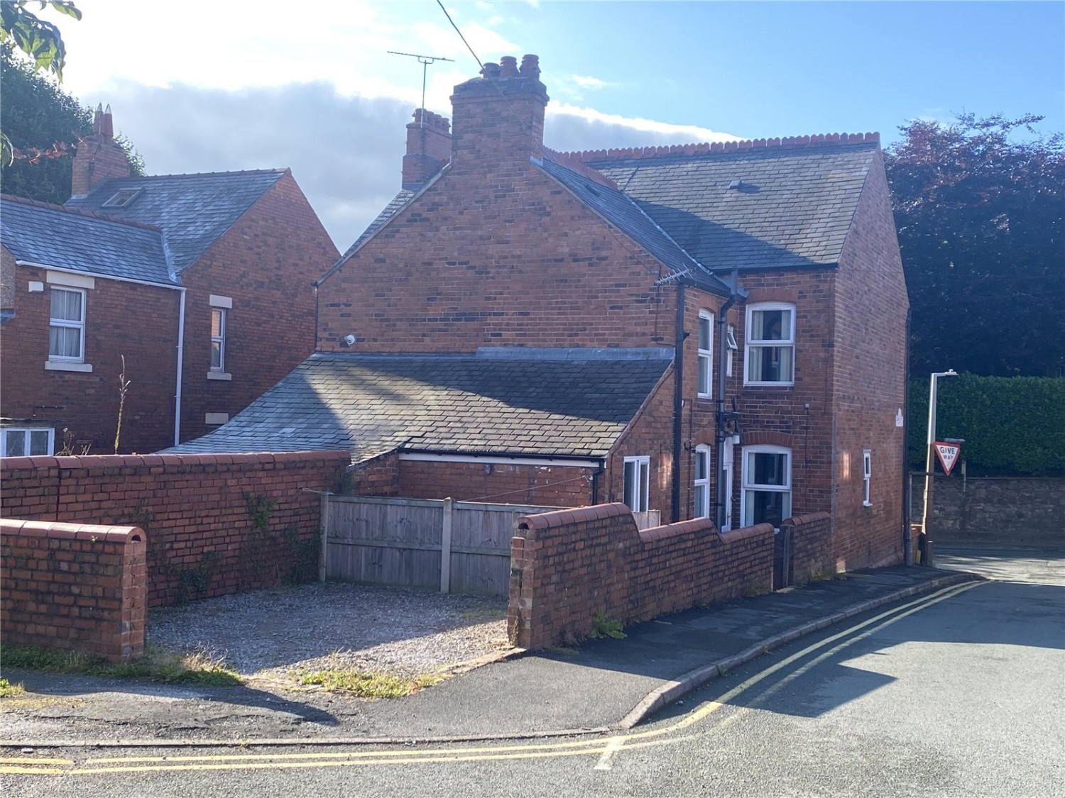 Rhosllanerchrugog, Wrexham