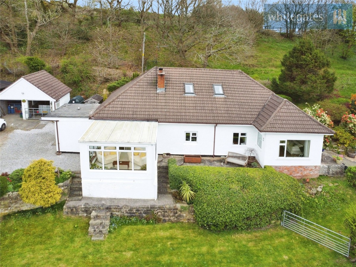 Cefn-y-Bedd, Wrexham