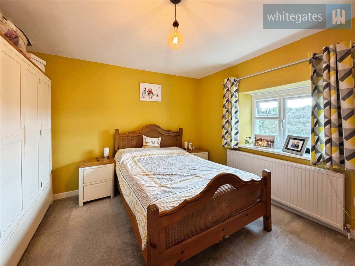 Cefn-y-Bedd, Wrexham