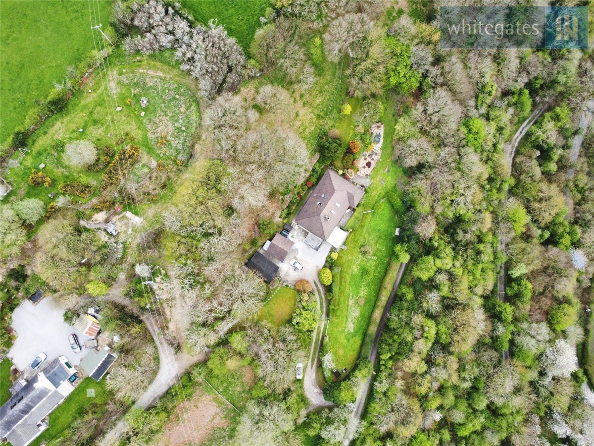 Cefn-y-Bedd, Wrexham