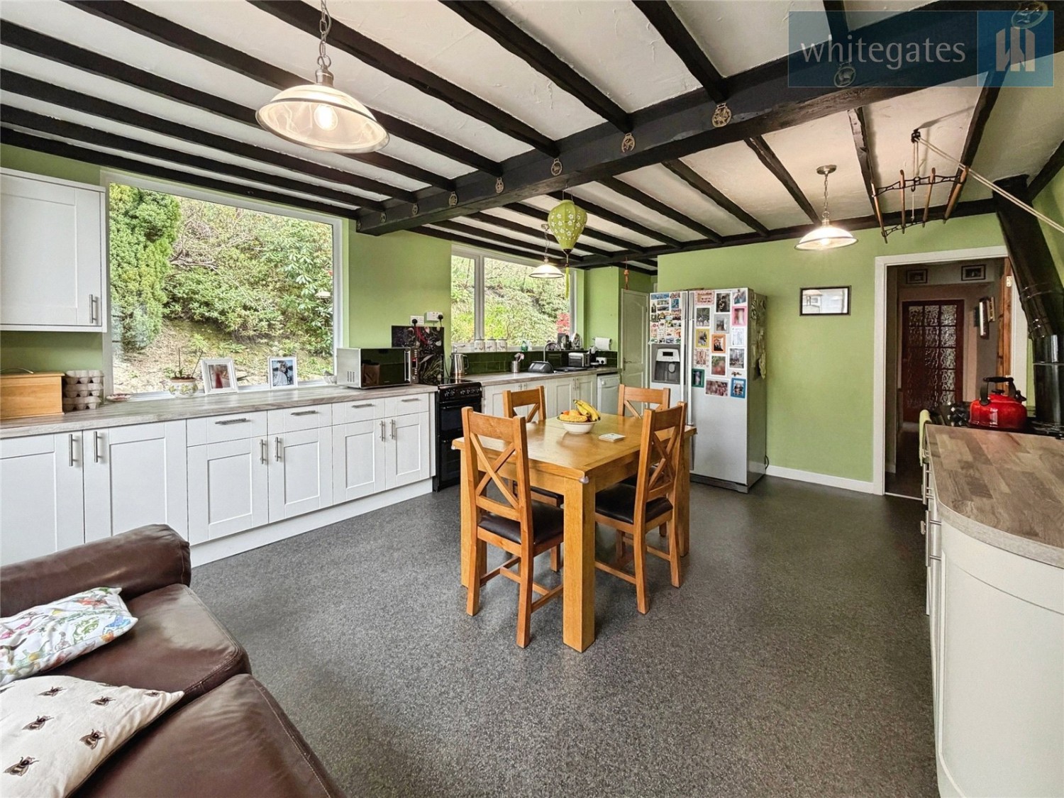 Cefn-y-Bedd, Wrexham