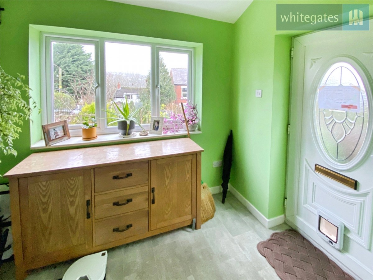 Pentre Broughton, Wrexham