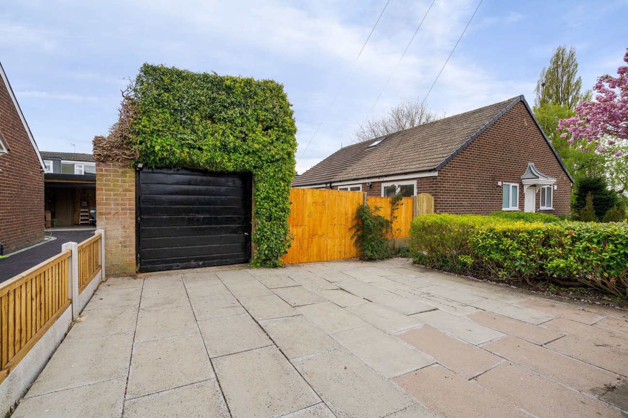 Mottershead Avenue, Little Lever, BL3